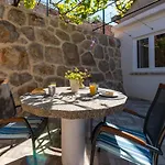 Apartament Ruzica *