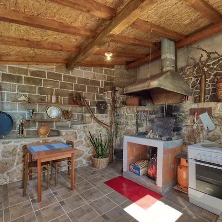 Apartament Ruzica *